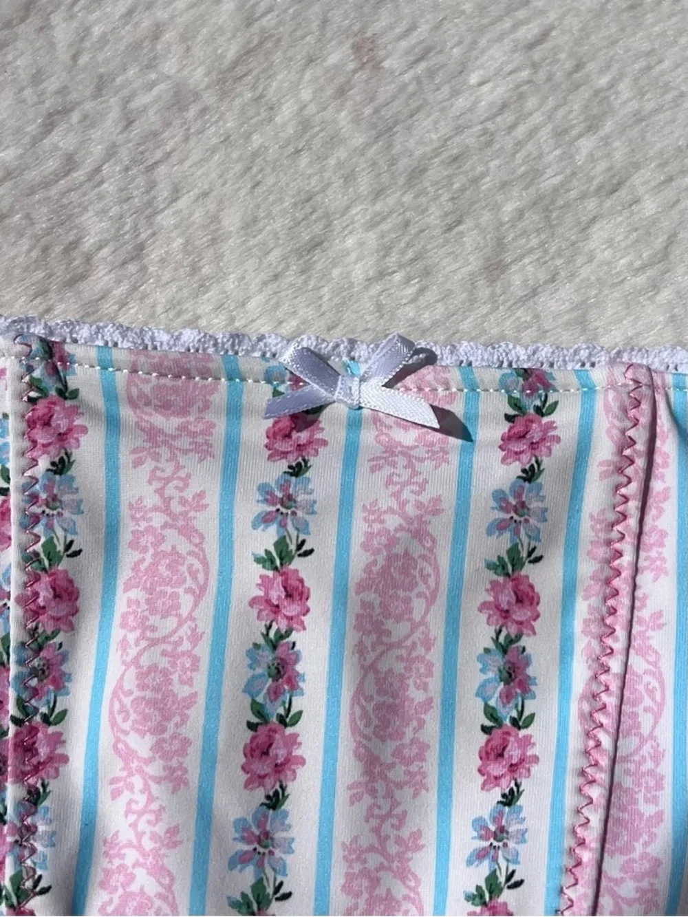 Frankie’s Bikinis Etta Floral One Piece Swimsuit Size Large